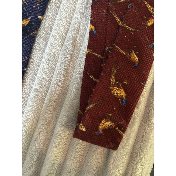 Vintage Tommy Hilfiger Two Tone Blue/Maroon Mens Neck Tie Made In USA Pheasants - Picture 8 of 16